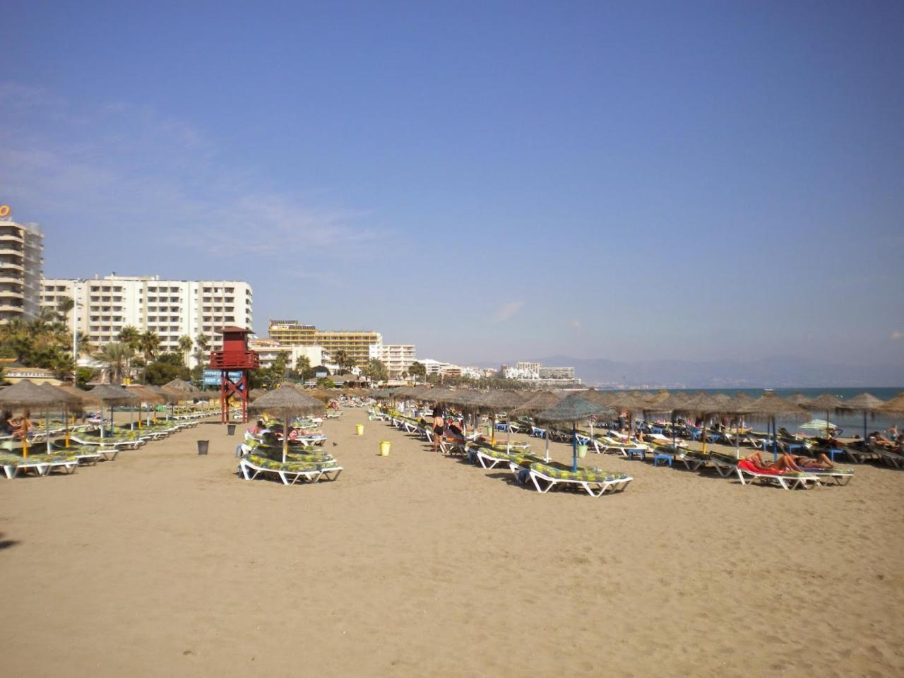 베날마데나코스타 Del Parque Flats - Puerto Marina 아파트 외부 사진