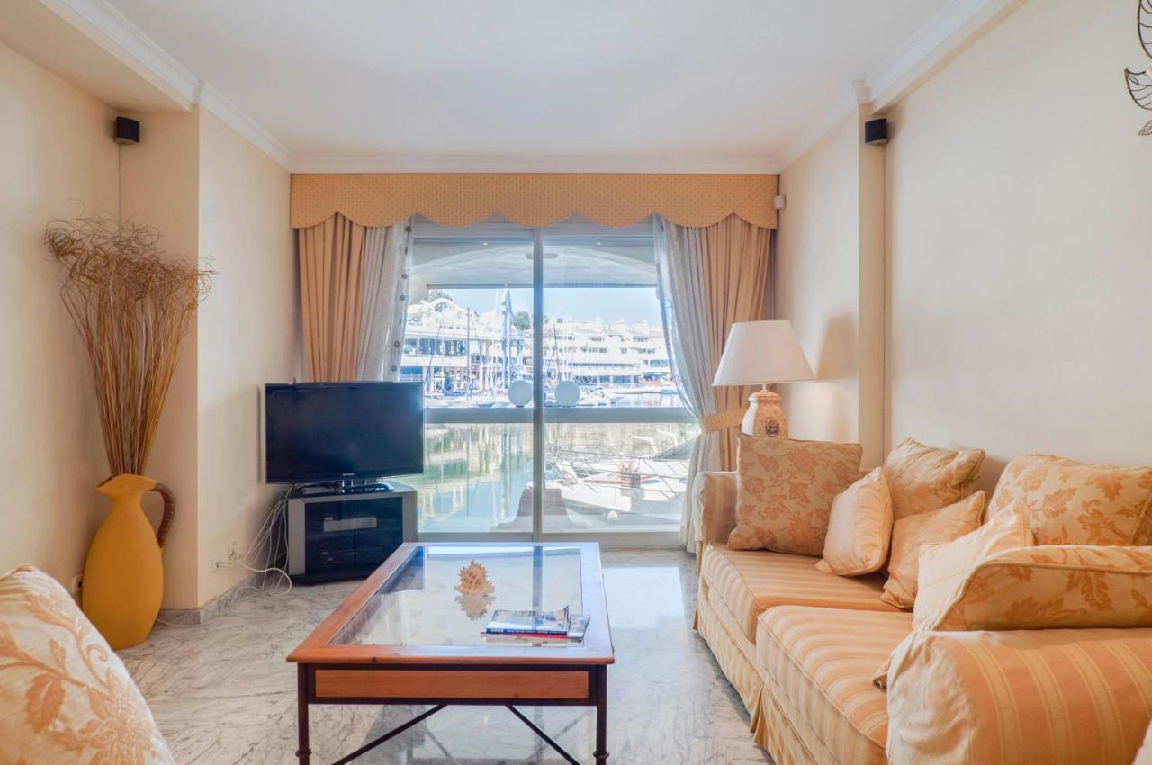 베날마데나코스타 Del Parque Flats - Puerto Marina 아파트 외부 사진